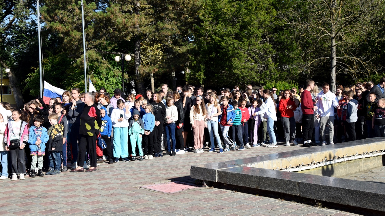 Russia Denies Allegations of Child Abduction Amid Ukraine Tensions