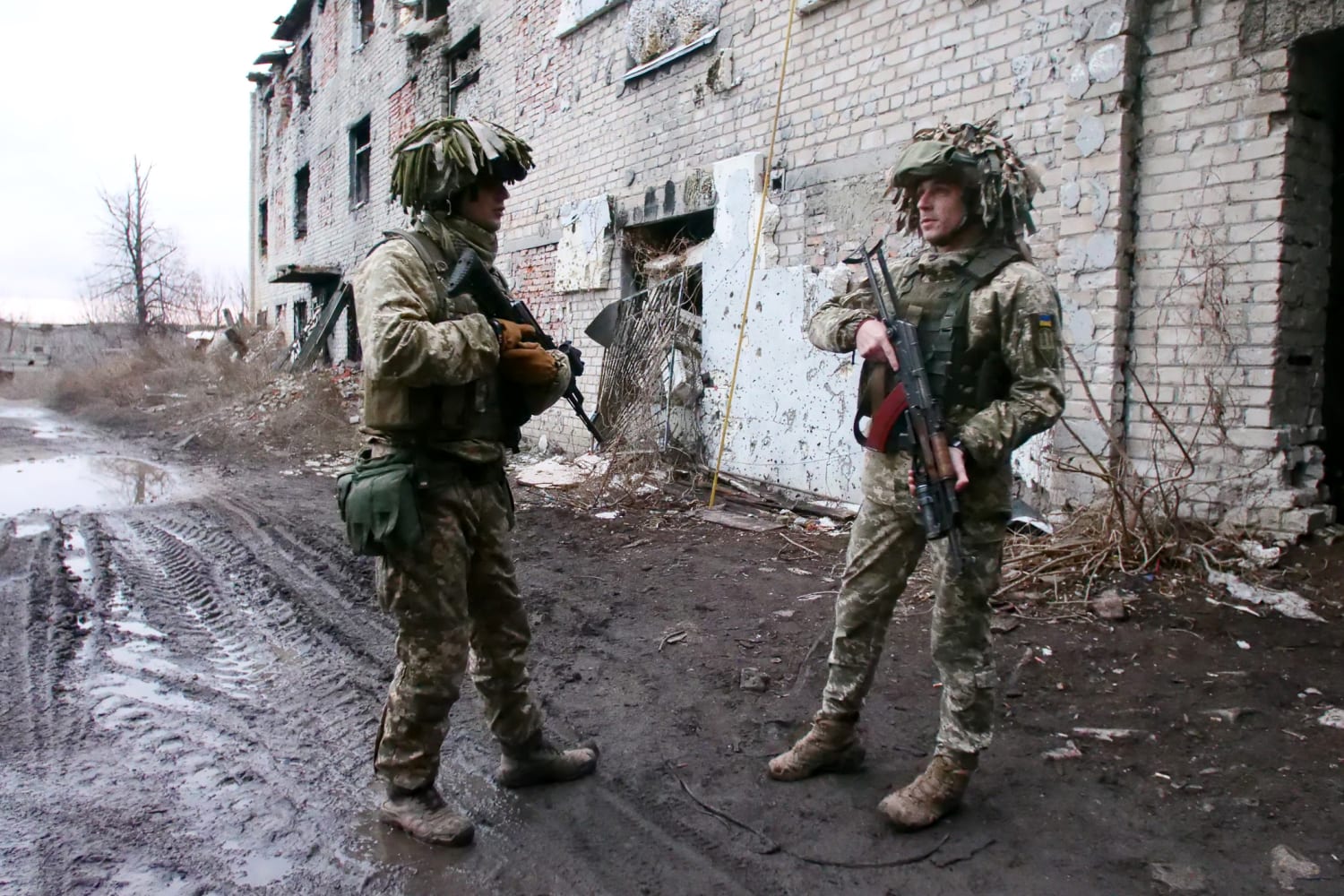 Ukrainian Forces Struggle as Russia Reports Escalating Tensions