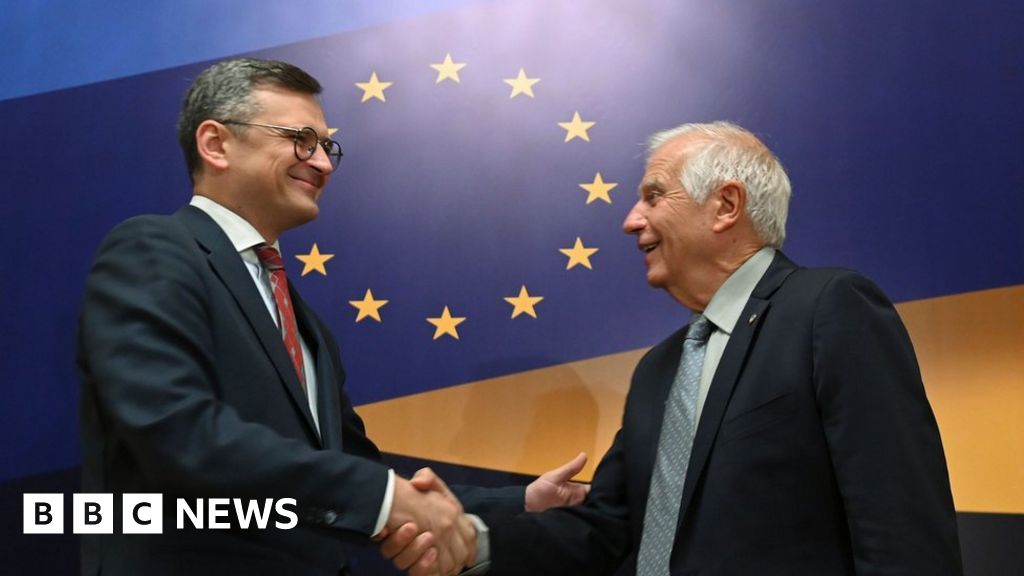 Slovak Prime Minister Warns Ukraine War Will Continue Amid EU Aid Criticism