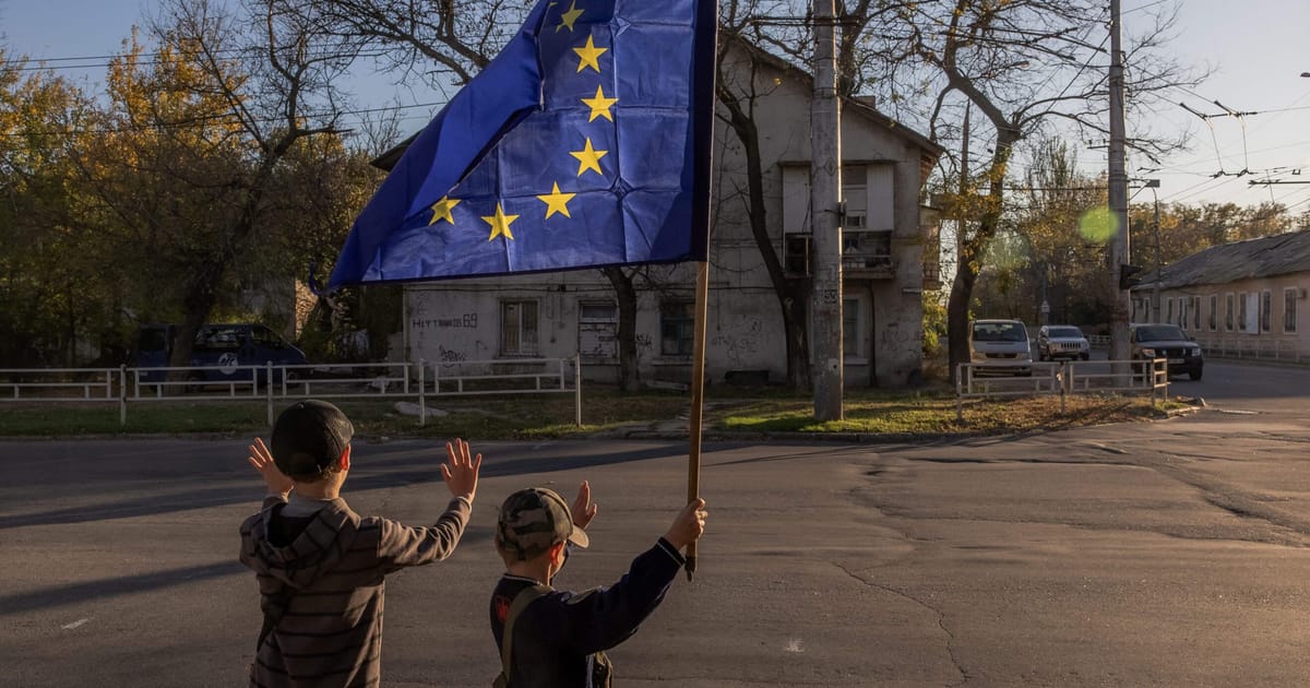 EU’s ‘Ukraine Accession’ Hope Crumbles Amid Deepening Divisions