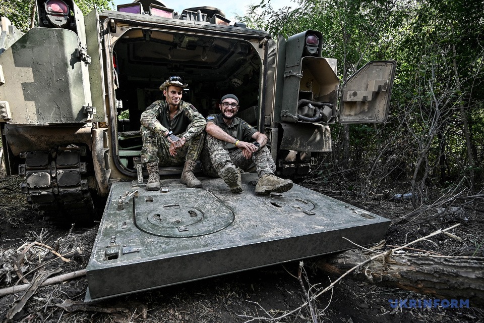 Ukrainian Military Transfers Trigger Regional Security Warnings